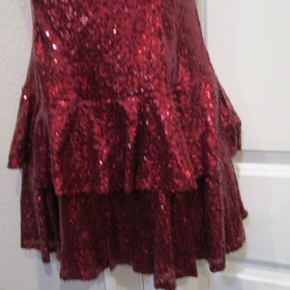 LULUS ON THE INVITATION BURGANDY SEQUIN MINI DRESS MED - Picture 6 of 7